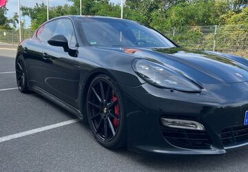 Porsche Panamera 268.523 km 21.900 &euro; Trebur 65468