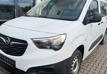 Opel Combo 62.000 km 9.590 &euro; Rüsselsheim 65428
