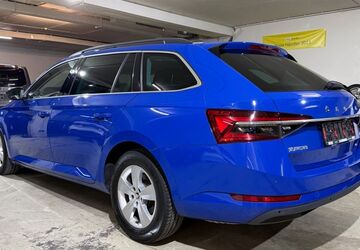 Skoda Superb 72.900 km 22.980 &euro; Mainz 55129