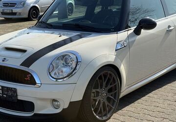 Mini Cooper S 113.131 km 8.770 &euro; Rüsselsheim 65428