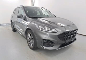 Ford Kuga 91.000 km 17.969 &euro; Kelkheim 65779