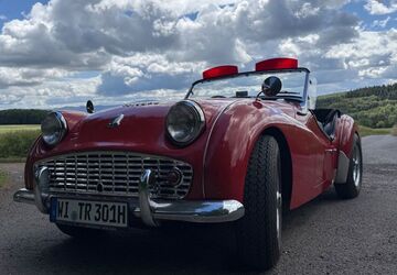 Triumph TR3 121.000 km 22.990 &euro; Wiesbaden 65207