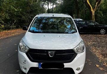 Dacia Lodgy 137.500 km 7.500 &euro; Mainz 55126