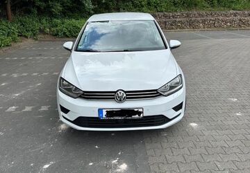 VW Golf Sportsvan 208.000 km 6.900 &euro; Wiesbaden 65203