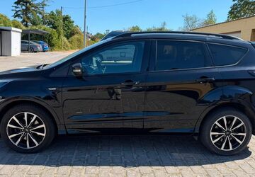 Ford Kuga 54.000 km 14.990 &euro; Ingelheim 55218