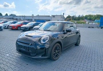 Mini Cooper SE 45.182 km 18.780 &euro; Ingelheim 55218