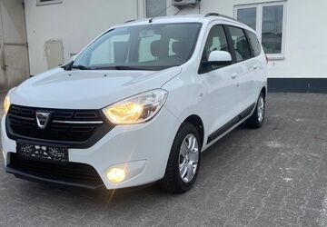 Dacia Lodgy 33.126 km 12.495 &euro; Mainz 55129