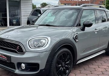 Mini Countryman S (Cooper) 91.271 km 18.500 &euro; Mainz-Kostheim 55246