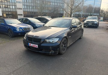 BMW 318 210.538 km 1.300 &euro; Steinbach 61449