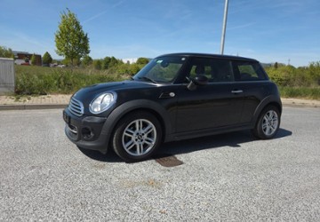 Mini Cooper D 172.000 km 6.500 &euro; Wiesbaden 65203