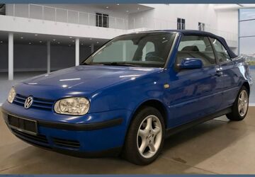 VW Golf 108.000 km 5.490 &euro; Rüsselsheim 65428