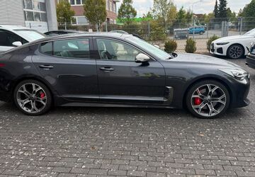 Kia Stinger 159.000 km 20.000 &euro; Weiterstatd 64331