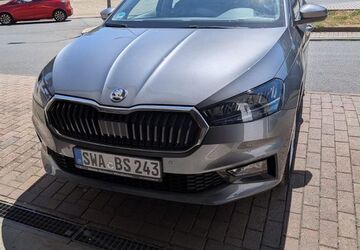Skoda Fabia 21.000 km 17.900 &euro; Bad Schwalbach 65307