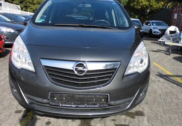 Opel Meriva 244.000 km 1.390 &euro; Mainz-Kastel 55252