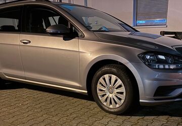 VW Golf 199.000 km 8.700 &euro; Griesheim 64347