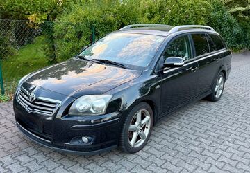 Toyota Avensis 309.978 km 1.290 &euro; Egelsbach 63329