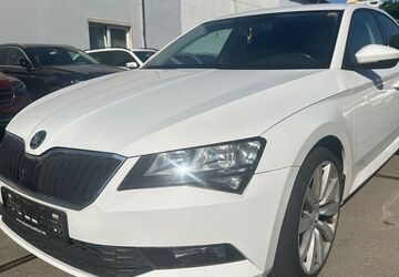 Skoda Superb 107.700 km 13.990 &euro; Hattersheim 65795