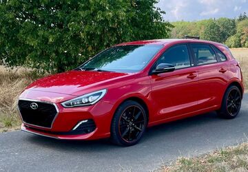 Hyundai i30 140.809 km 9.999 &euro; Hünstetten 65510