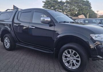 Mitsubishi L200 167.000 km 17.900 &euro; Mainz-Kostheim 55246
