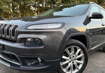 Jeep Cherokee 118.357 km 10.490 &euro; Nauheim 64569