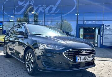 Ford Focus 24.500 km 22.950 &euro; Wiesbaden 65203