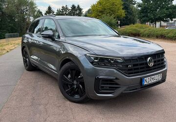 VW Touareg 180.000 km 36.900 &euro; Taunusstein 65232