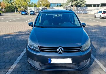 VW Touran 168.238 km 7.600 &euro; Langen 63225