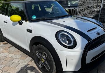 Mini Cooper SE 16.288 km 23.299 &euro; Harxheim/ Mainz 55296