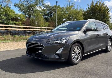 Ford Focus 164.999 km 8.999 &euro; Bad Soden 65812