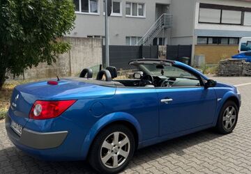 Renault Megane 214.800 km 950 &euro; Mainz 55120