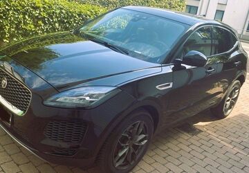 Jaguar E-Pace 118.300 km 15.400 &euro; Wiesbaden 65199
