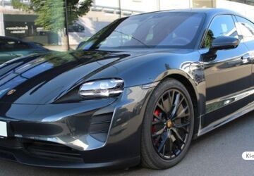 Porsche Taycan 21.800 km 82.500 &euro; Wiesbaden 65187