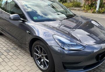 Tesla Model 3 137.453 km 23.300 &euro; Liederbach 65835