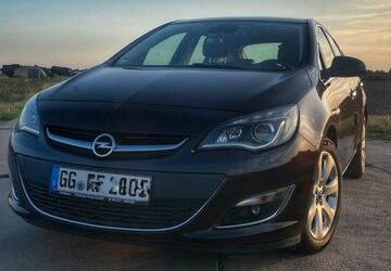 Opel Astra 82.300 km 8.499 &euro; Riedstadt 64560