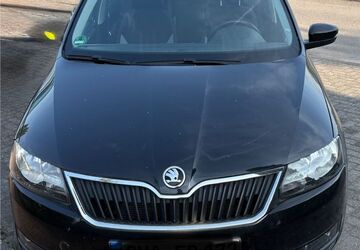 Skoda Rapid 73.683 km 11.400 &euro; Hohenstein 65329