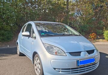 Mitsubishi Colt 123.000 km 2.100 &euro; Raunheim 65479