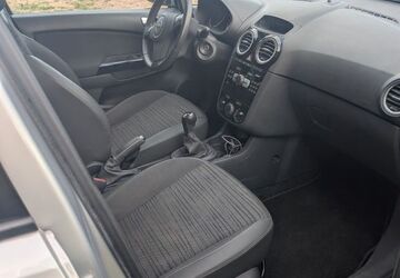 Opel Corsa 130.810 km 4.000 &euro; Bingen am Rhein 55411