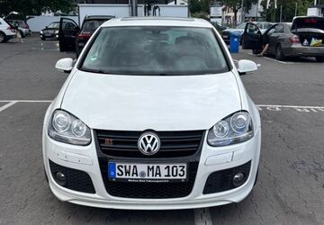 VW Golf 215.000 km 3.000 &euro; Taunusstein 65232