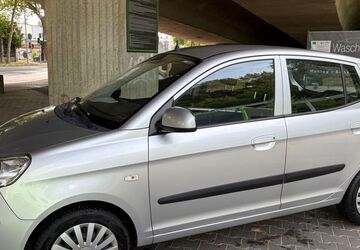 Kia Picanto 124.870 km 1.900 &euro; Mainz 55124