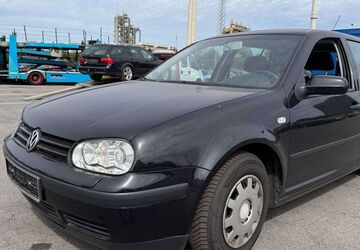 VW Golf 90.000 km 4.999 &euro; Eppstein 65817