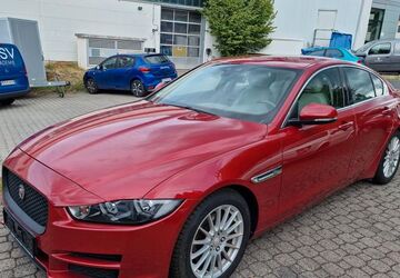 Jaguar XE 149.123 km 9.150 &euro; Kronberg 61476