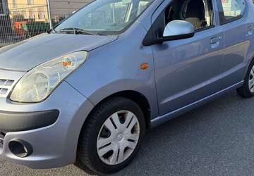 Nissan Pixo 214.000 km 2.750 &euro; Hochheim am Main 65239
