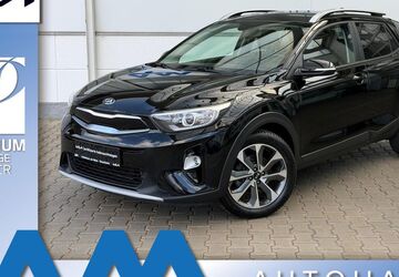 Kia Stonic 40.600 km 13.490 &euro; Raunheim 65479