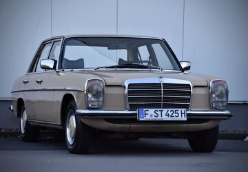 Mercedes-Benz 240 95.225 km 23.000 &euro; Eschborn bei Frankfurt am Main 65760