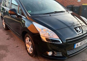 Peugeot 5008 149.000 km 2.200 &euro; Wiesbaden 65187