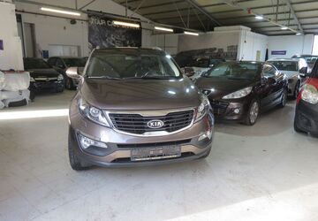 Kia Sportage 170.000 km 7.500 &euro; Schlangenbad 65388