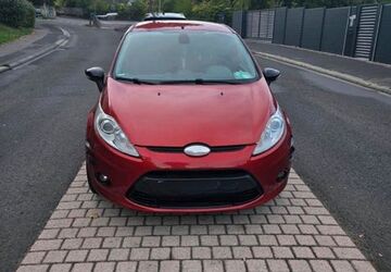 Ford Fiesta 122.907 km 4.500 &euro; Wiesbaden 65197