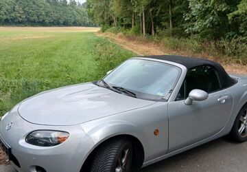 Mazda MX-5 84.000 km 6.250 &euro; Niedernhausen 65527