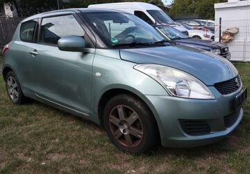 Suzuki Swift 220.000 km 2.400 &euro; Wiesbaden 65199