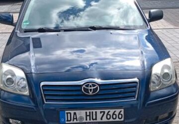 Toyota Avensis 173.752 km 2.200 &euro; Griesheim 64347